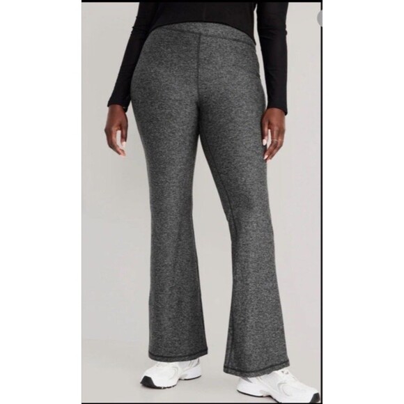 Old Navy Pants - Old Navy Women's High-Waisted CloudComfy Flare Leggings Gray Size XXL Athleisure
